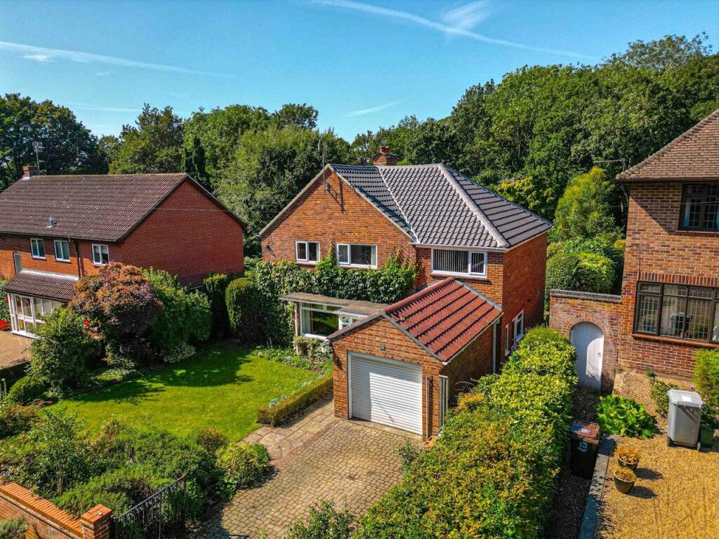 5 bedroom detached house for sale in South Avenue, Thorpe St Andrew, Norwich, Norfolk, NR7