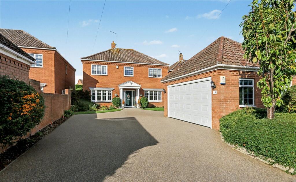 Main image of property: White Farm Lane, Thorpe St Andrew, Norwich, Norfolk, NR7