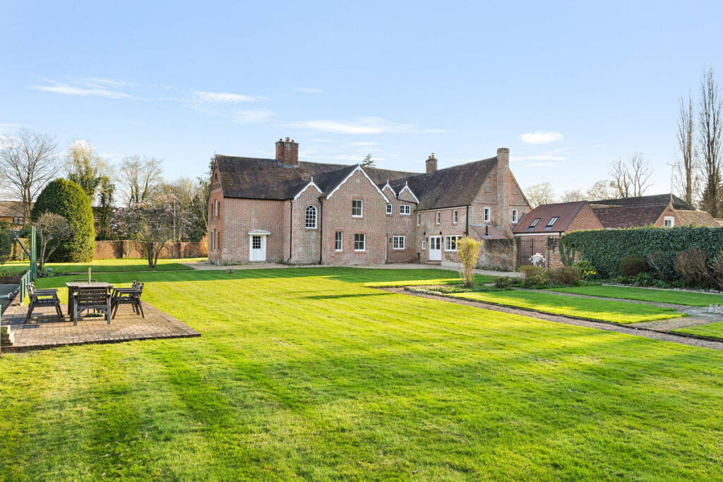 Main image of property: Littlewick Road, Woking, GU21