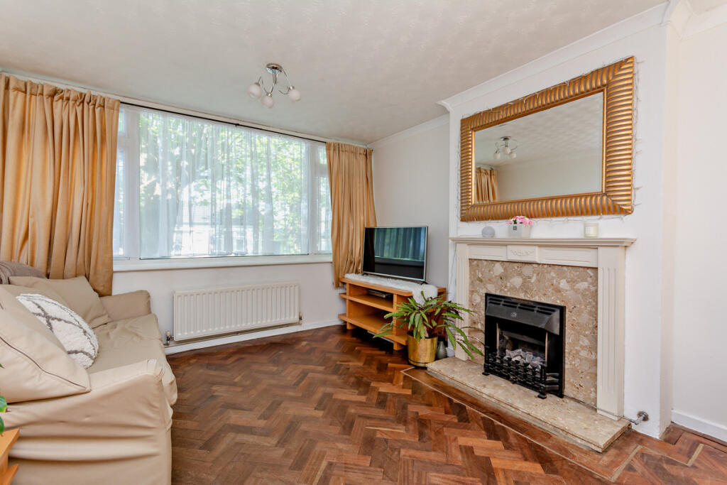 Main image of property: Barnes Avenue, Chesham, HP5