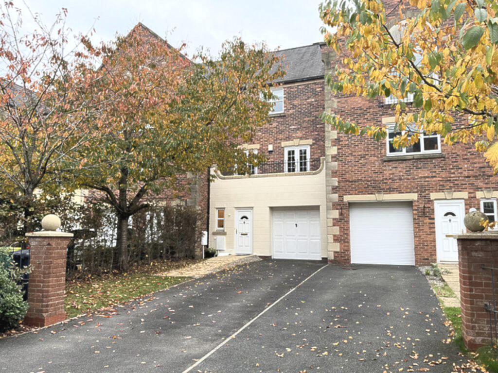 Main image of property: Dacre Way, Preston, PR4