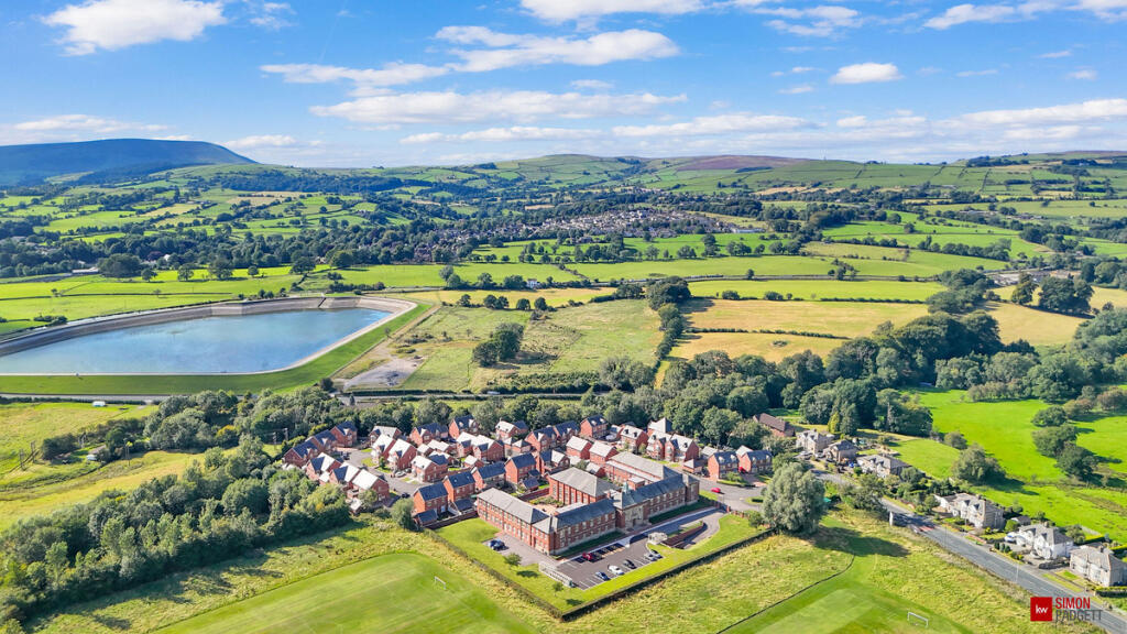 Main image of property: Grenfell Gardens, Colne, BB8