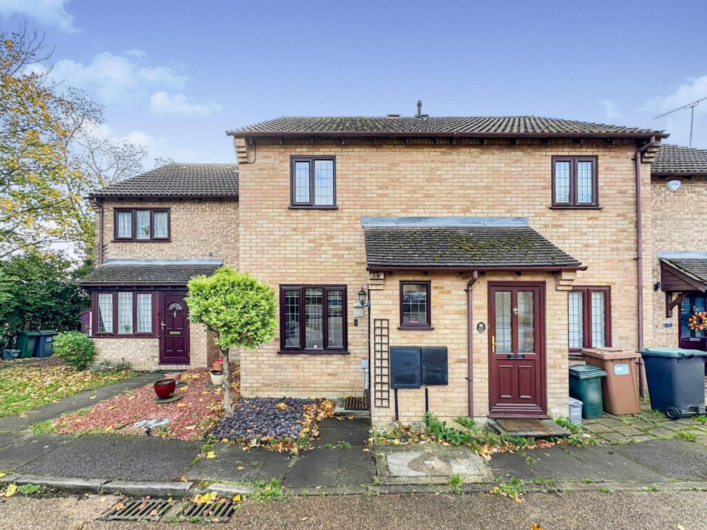 Main image of property: Creasy Close, Abbots Langley, WD5