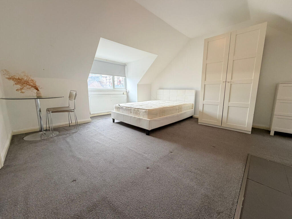 Main image of property: Canterbury Road, Watford, WD17