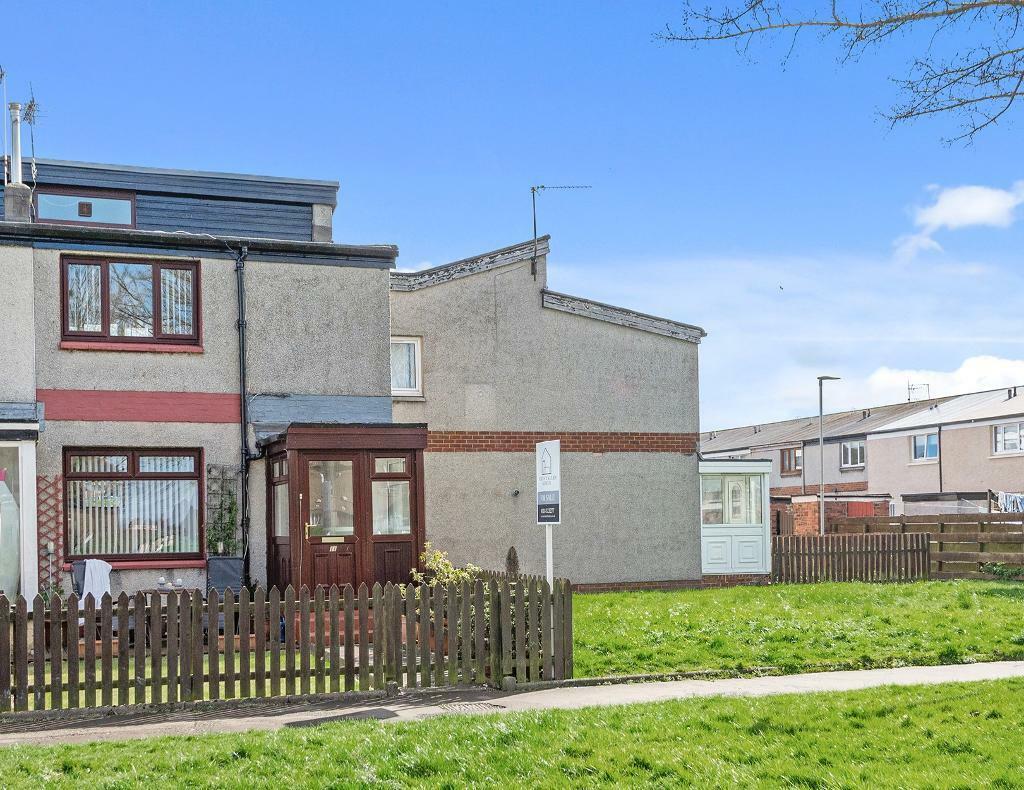 2 bedroom terraced house for sale in Bute Place, Grangemouth, FK3 0AX, FK3