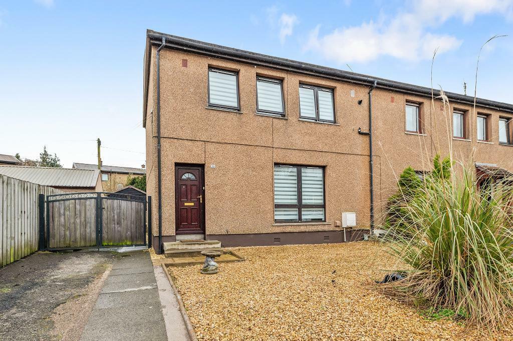 3 bedroom end of terrace house for sale in Randolph Crescent, Brightons