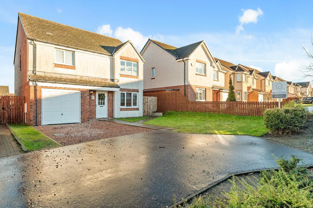 Main image of property: Sisman Place, Kinnaird, Larbert, FK5 4XJ