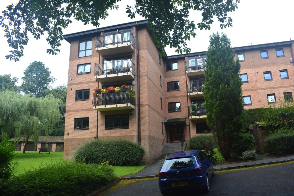 Main image of property: Flat 22, The Oaks, 10 Millholm Road, Glasgow, G44 3YQ