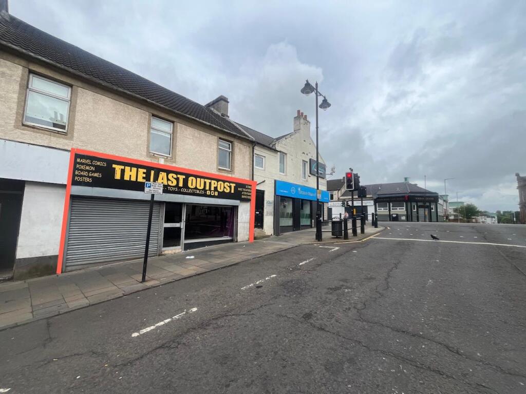 High street retail property to lease in 4 South Bridge Street, Airdrie