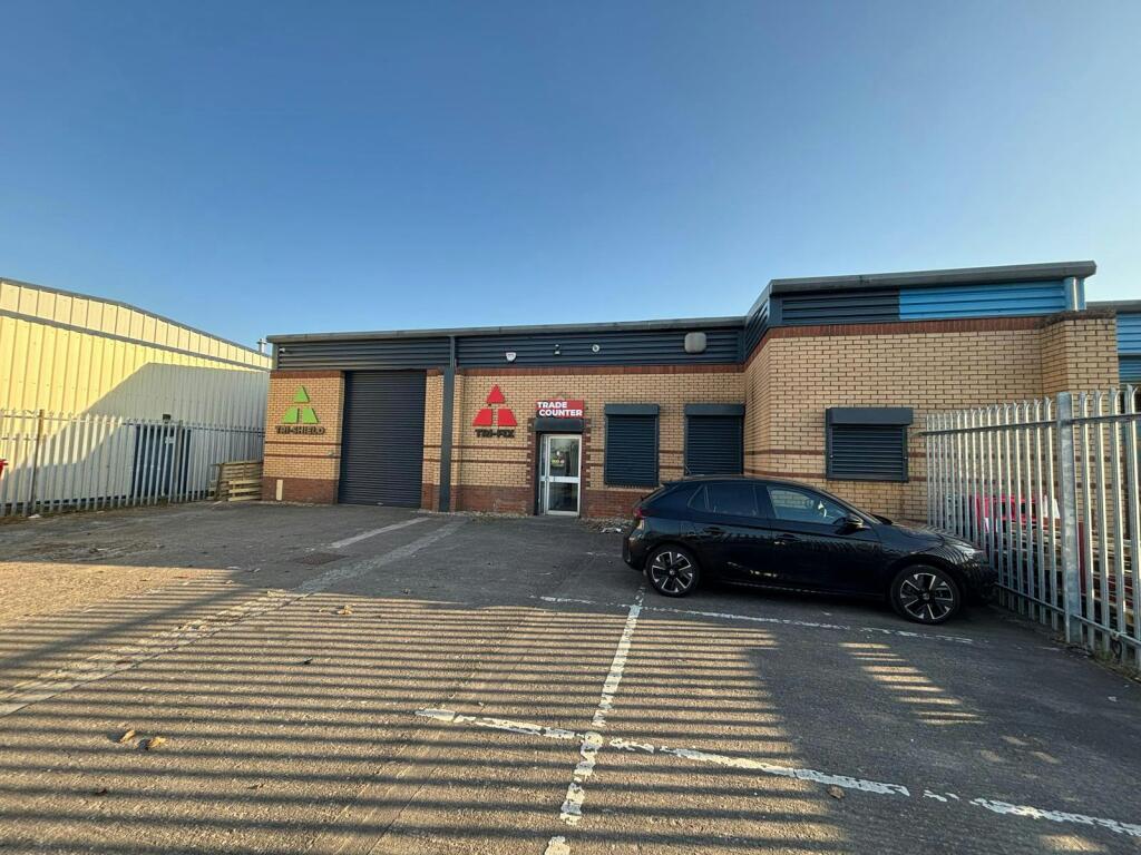 Main image of property: 34 Loanbank Quadrant, Govan, Glasgow, G51 3HZ