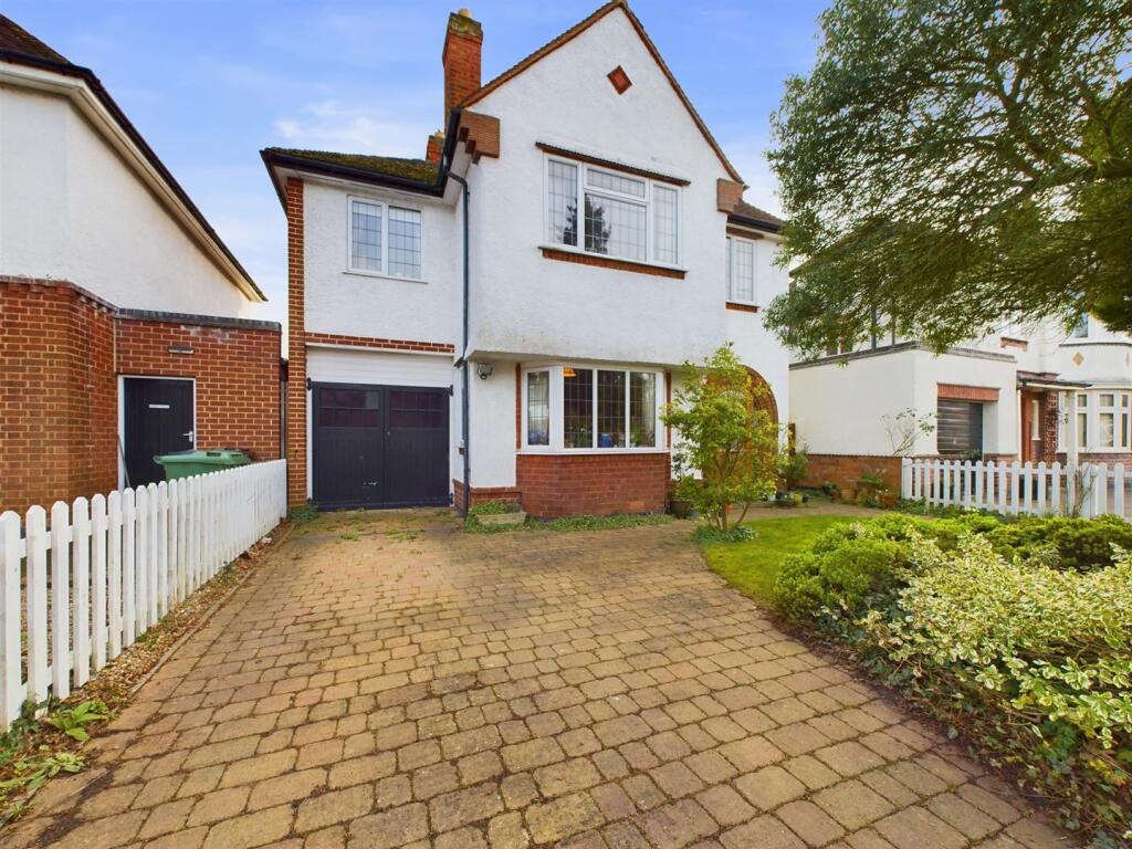 Main image of property: Westfield Drive, Loughborough, LE11 3QJ