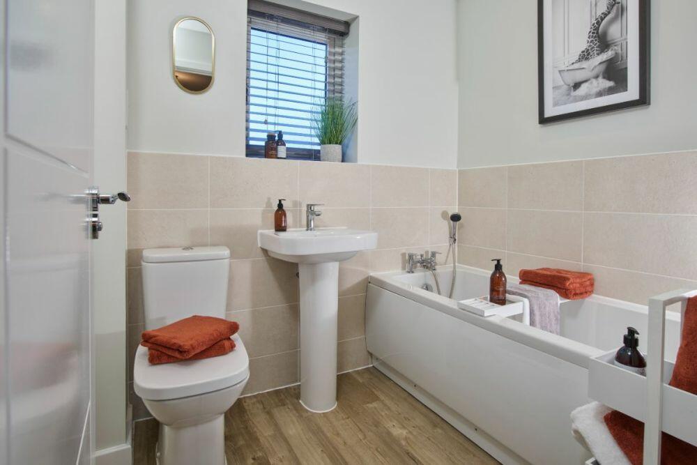 Additional property image - Heart Of England Way,
Nuneaton,
Warwickshire,
CV11 6WZ
