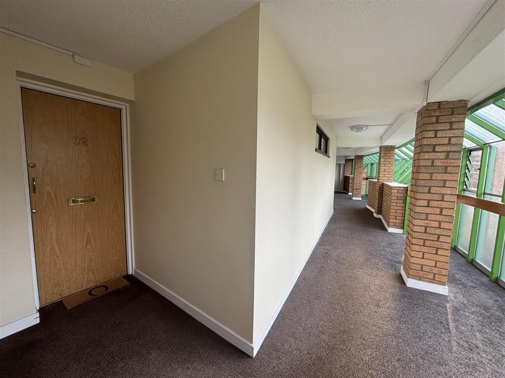 Additional property image - The Crescent, Llandaff