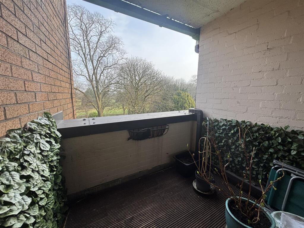 Additional property image - The Crescent, Llandaff