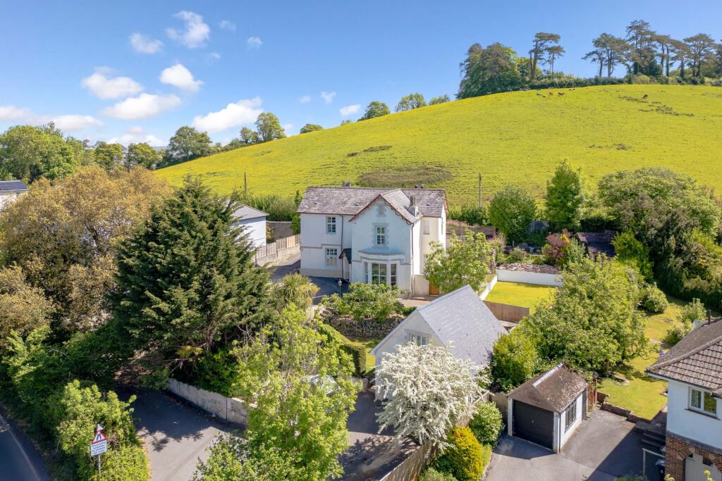 Main image of property: Totnes Road, Newton Abbot