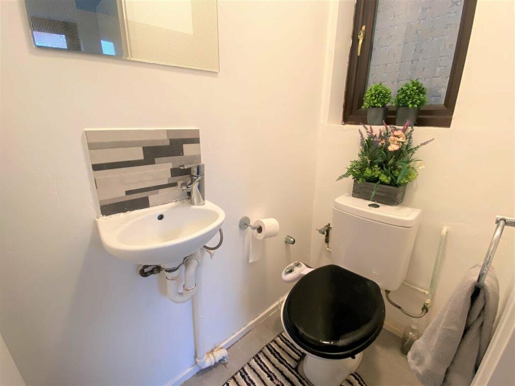 Additional property image - Cheadle Drive, Birmingham, West Midlands, B23
