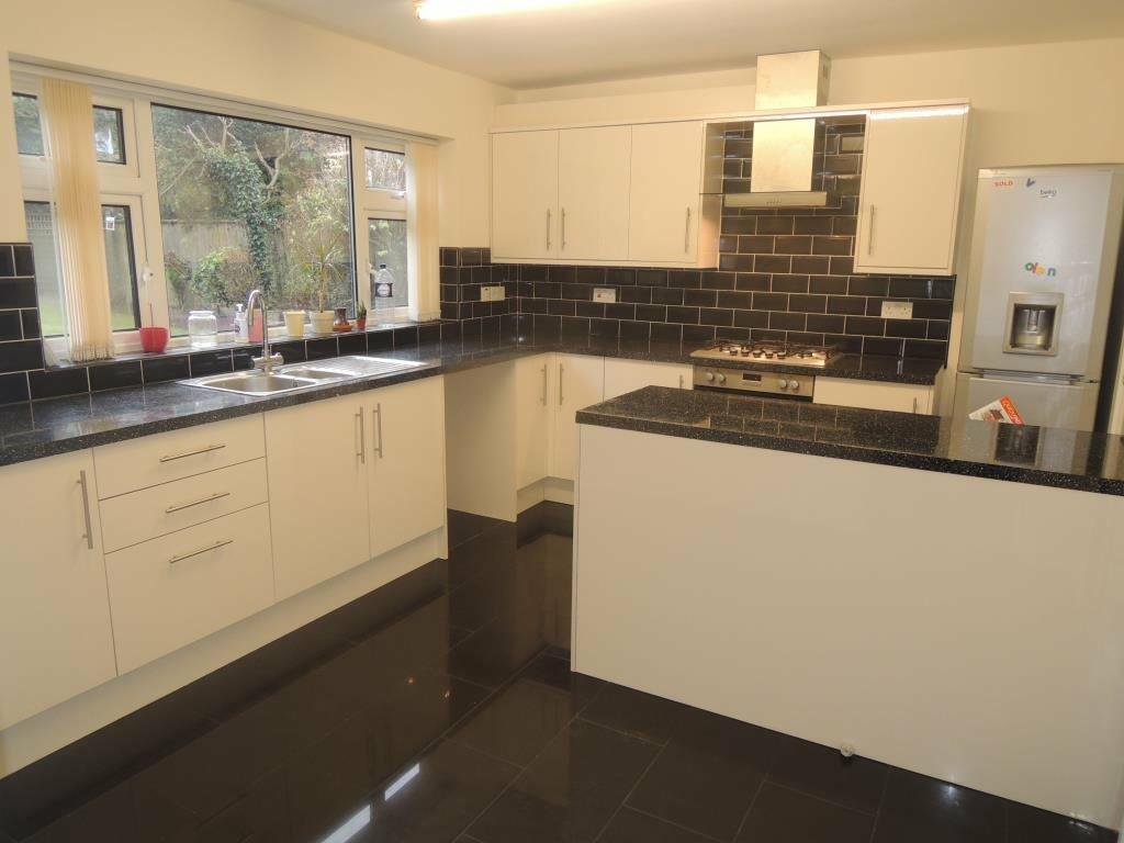 Additional property image - Royston Chase, Little Aston, Sutton Coldfield, B74