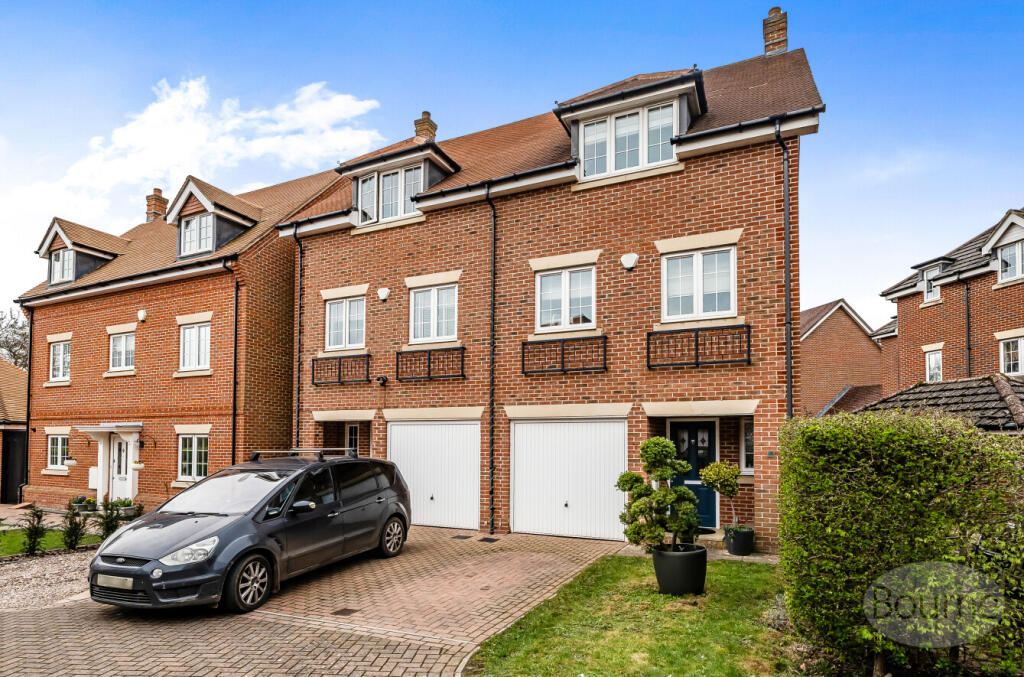 Main image of property: Rowan Road, Lindford, Bordon, Hampshire, GU35