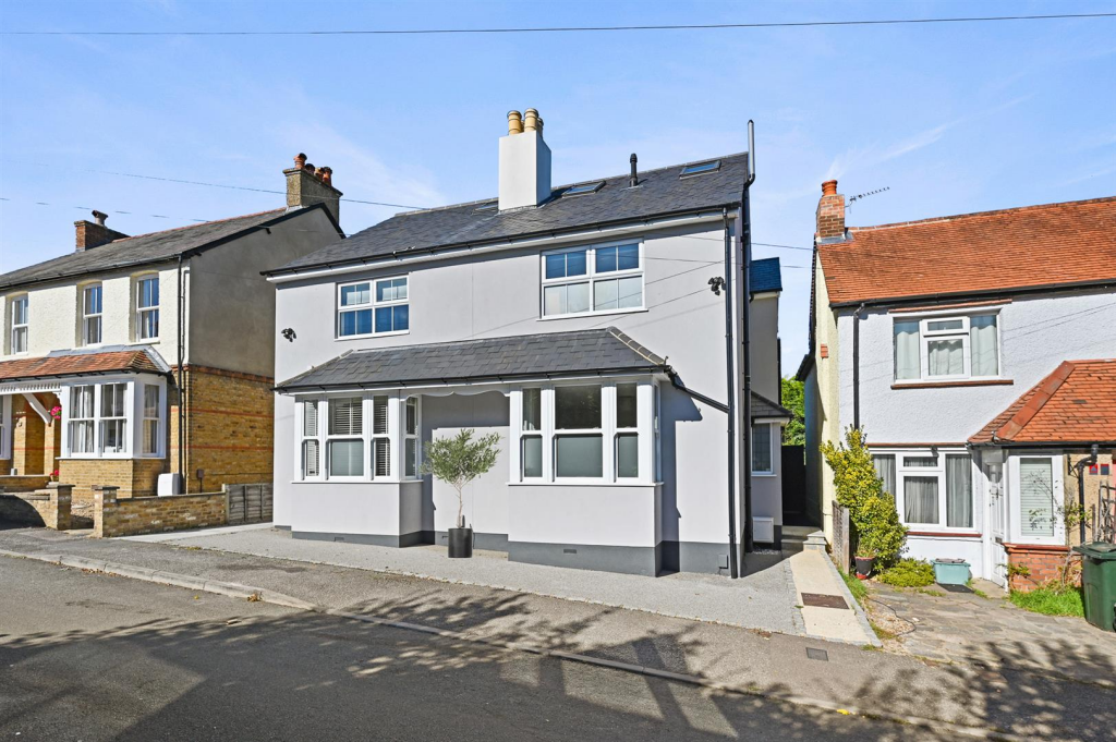 Main image of property: Orchard Grove, Chalfont St. Peter, Gerrards Cross