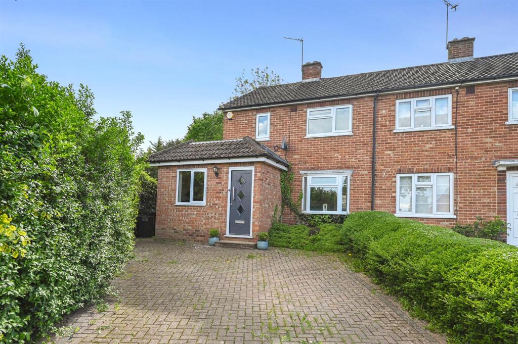 Main image of property: Pennington Road, Chalfont St. Peter, SL9