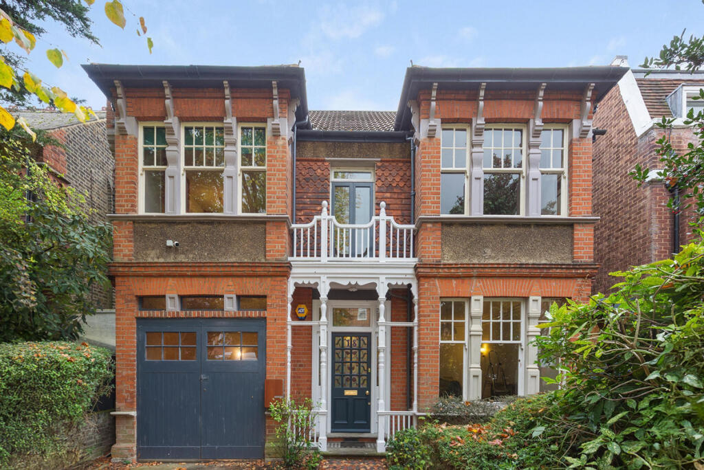 Main image of property: Inglis Road, London, W5