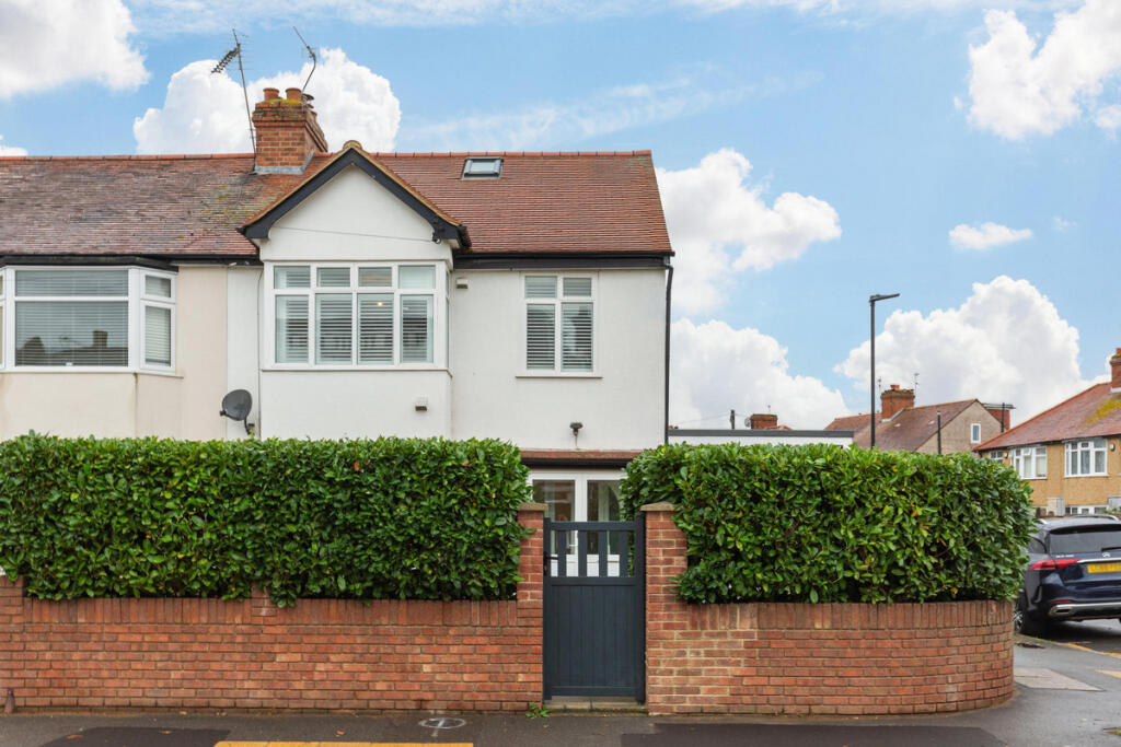 Main image of property: Worple Road, Isleworth, TW7
