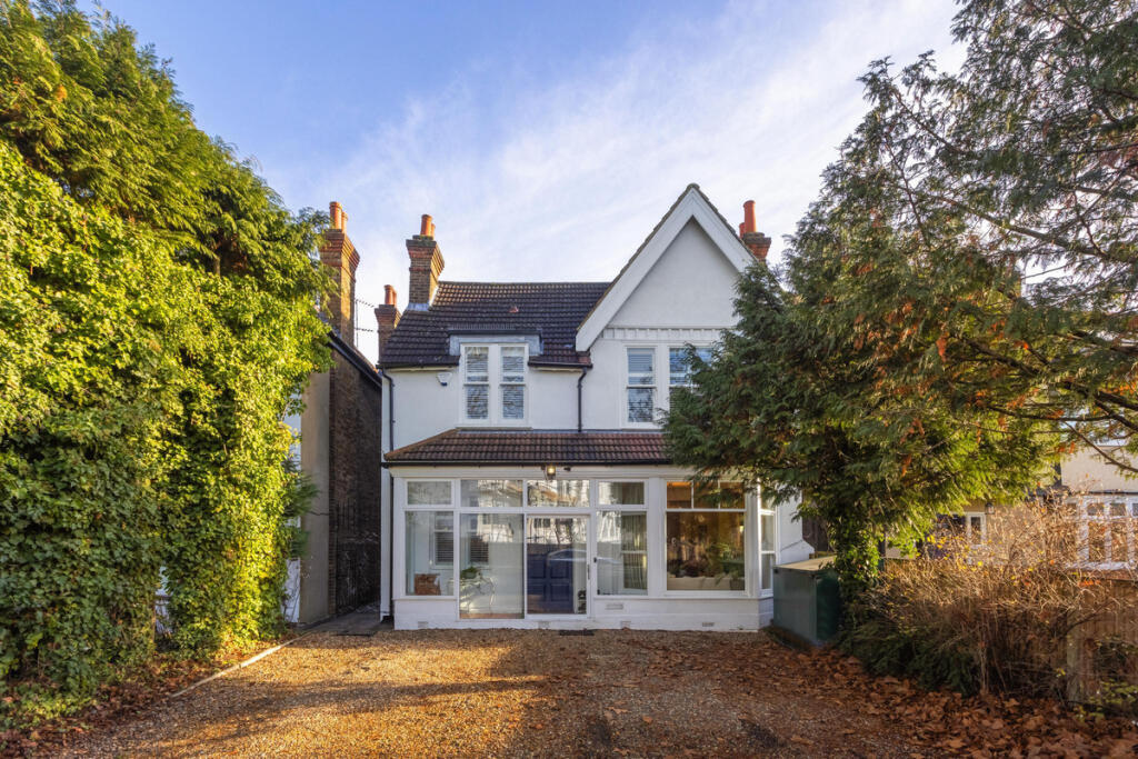 Main image of property: Argyle Road, London, W13