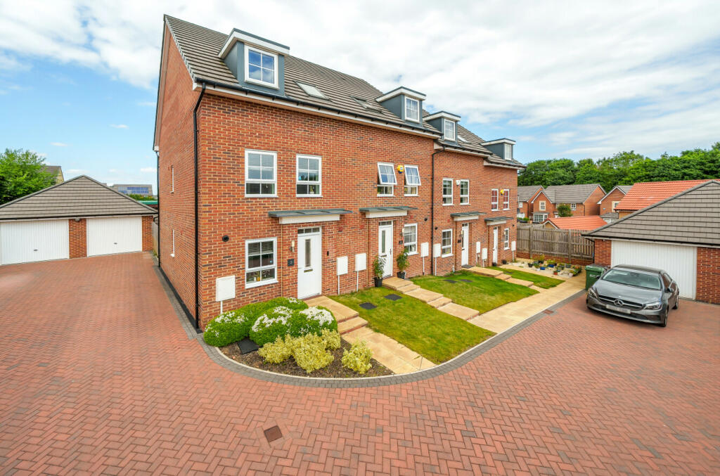 Main image of property: Peck Field Rise, Micklefield, Leeds, LS25