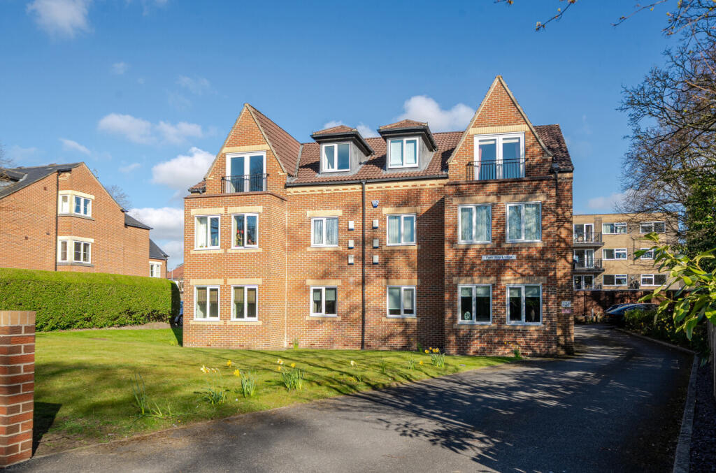 Main image of property: Street Lane, Leeds, West Yorkshire, LS17