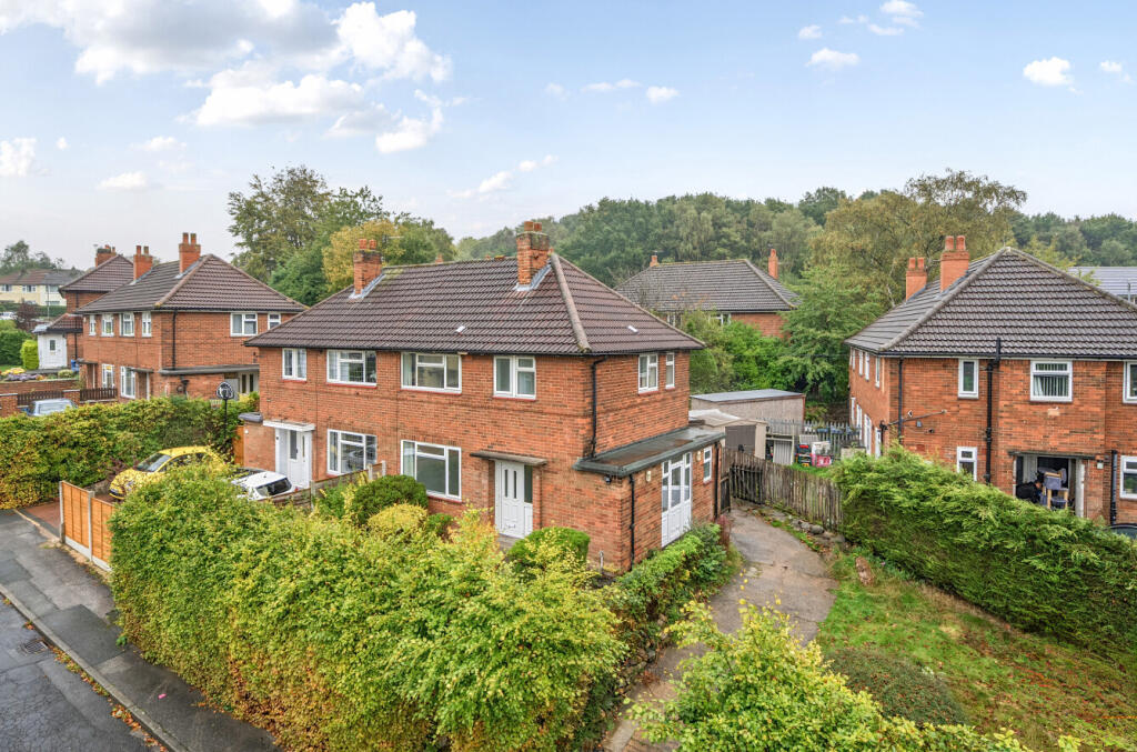 Main image of property: Deanswood View, Moor Allerton, Leeds, LS17