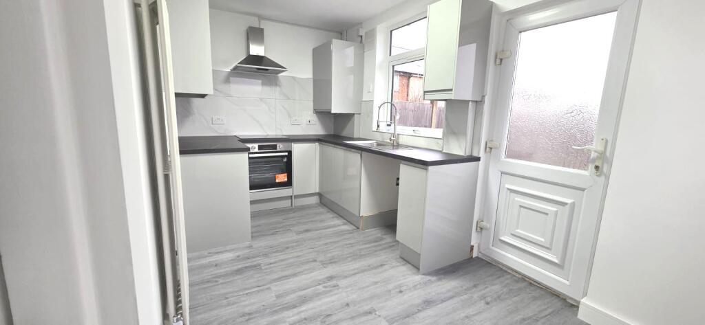 Main image of property: Queen Street, Moxley, Wednesbury, WS10 8RG