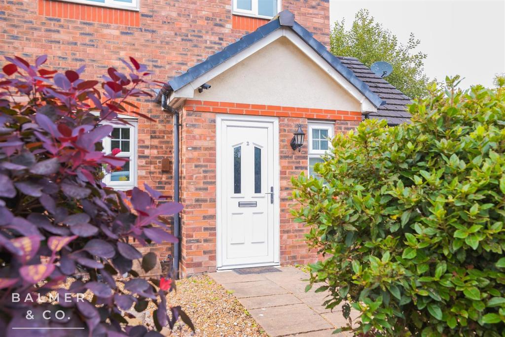 3 bedroom town house for sale in The Ferns, Old Hall Street, Farnworth