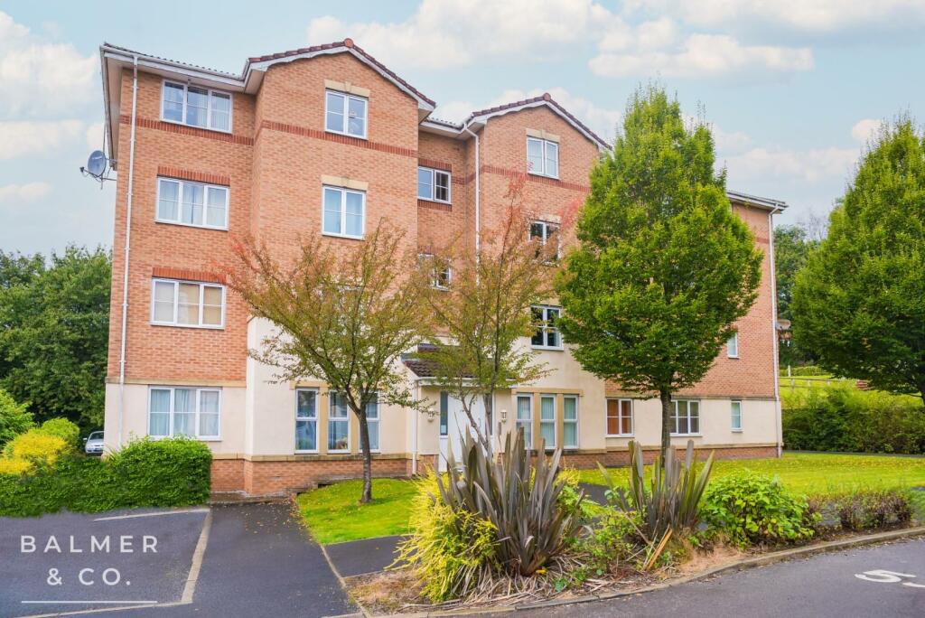 2 bedroom apartment for sale in Porterfield Drive, Tyldesley, M29
