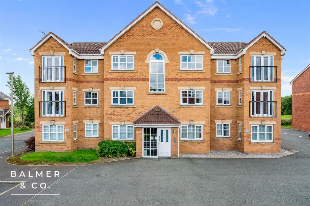 2 bedroom apartment for sale in Longacre, Hindley Green, WN2