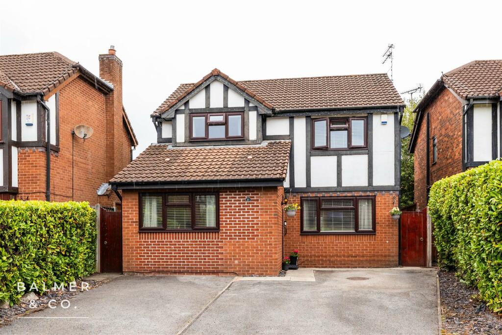 Main image of property: Eden Vale, Worsley, M28