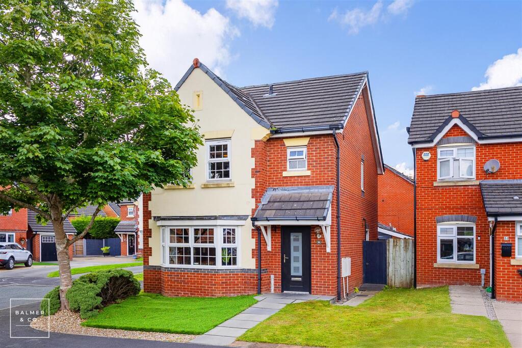 Main image of property: Hansom Drive, Howe Bridge, Atherton, M46