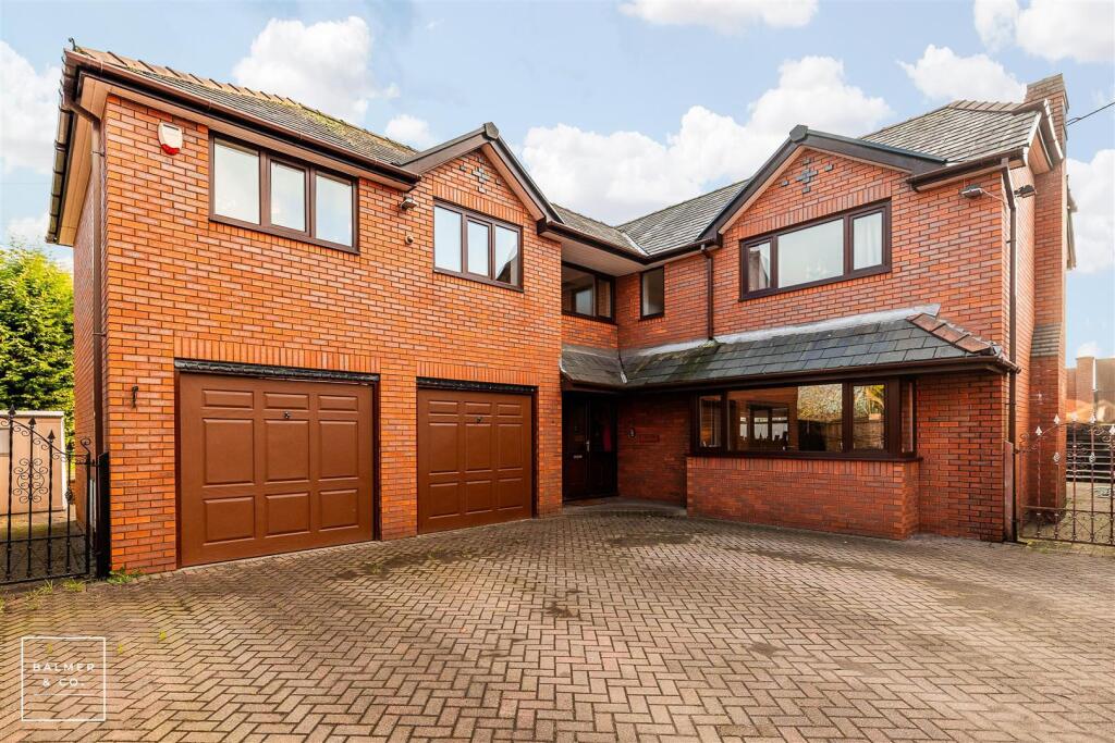 Main image of property: Thorn Lea, Atherton, M46