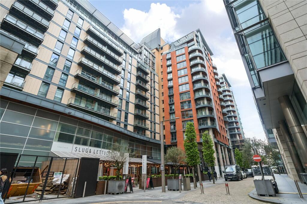 Main image of property: Leftbank, Spinningfields, Manchester, M3