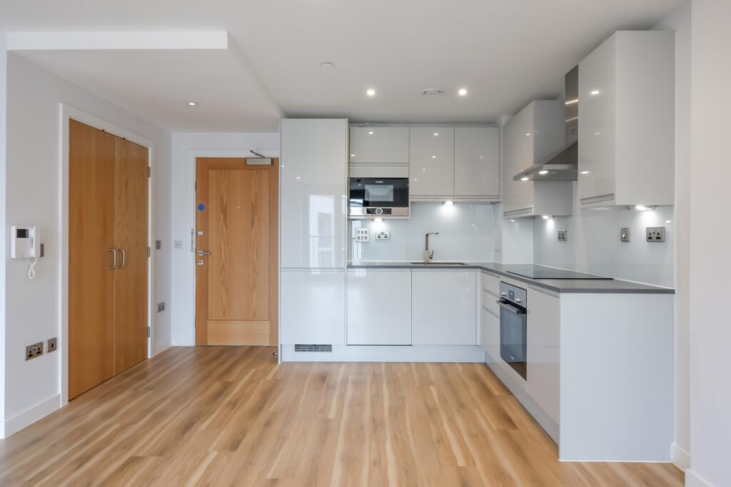 Main image of property: Castle Street, Bristol