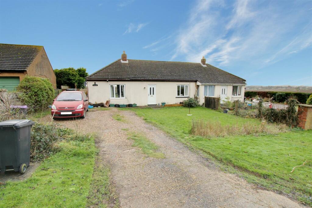 Main image of property: London Road, Louth