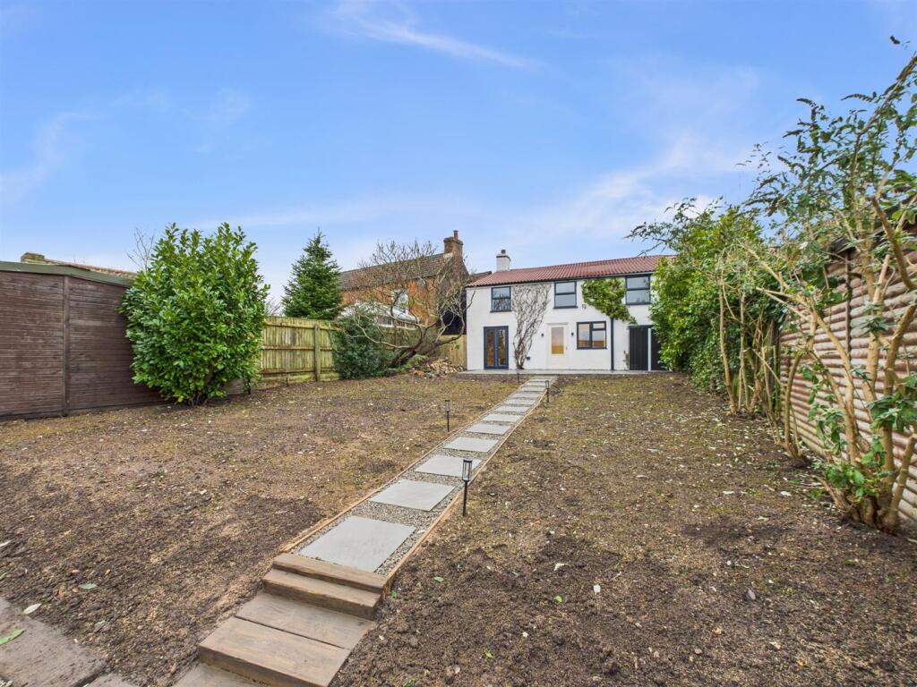 Main image of property: Magna Mile, Ludford