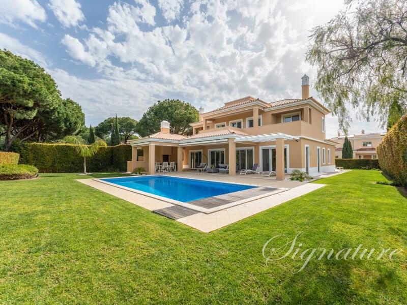Main image of property: Algarve, Quarteira