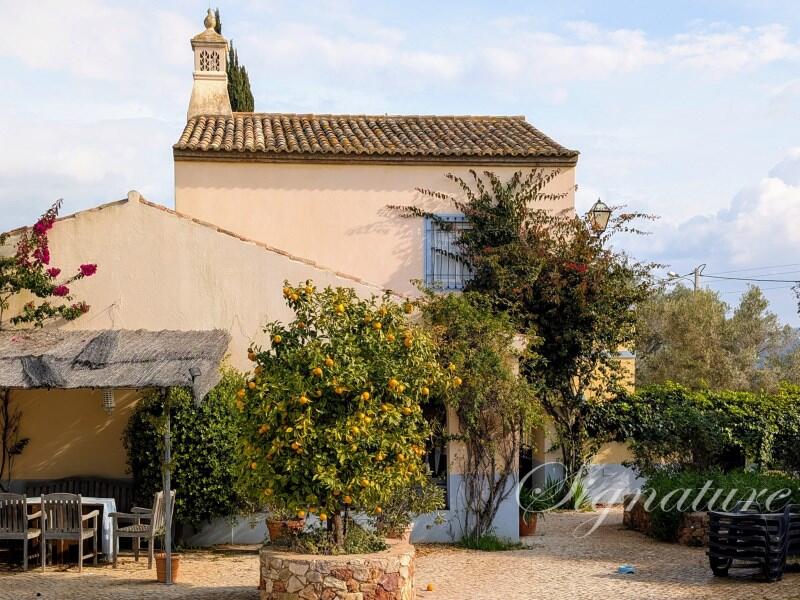 Main image of property: Algarve, Paderne