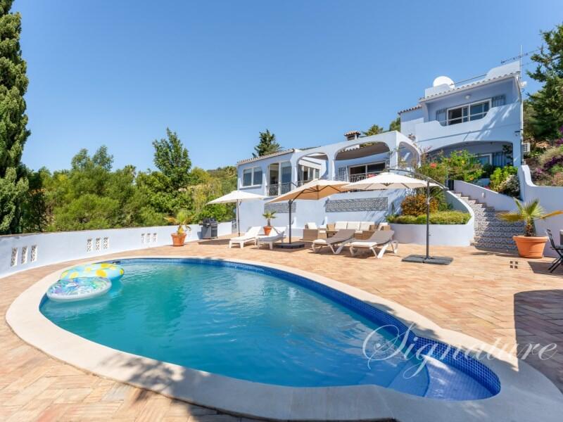 Main image of property: Algarve, Santa Bárbara de Nexe