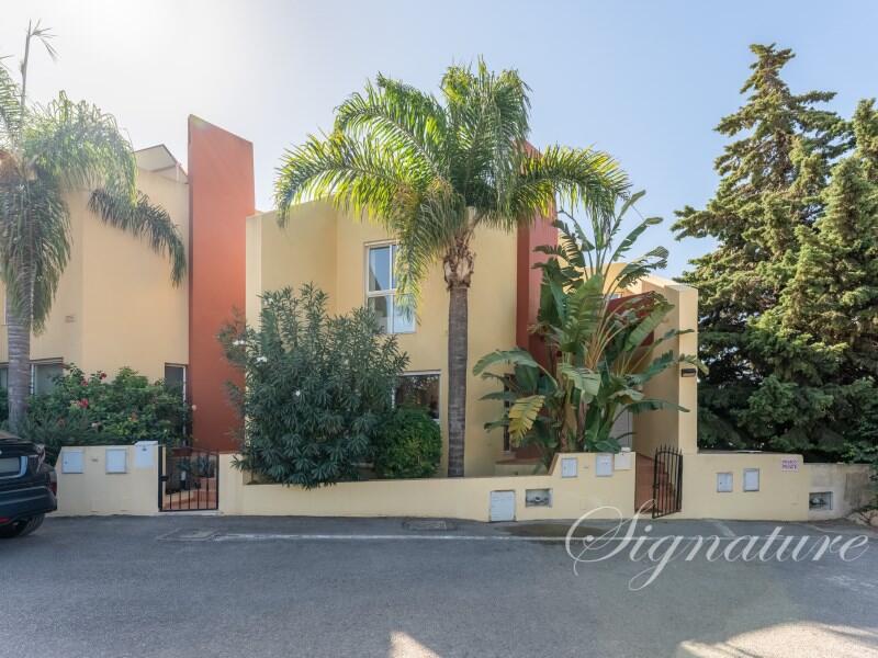 Main image of property: Algarve, Almancil