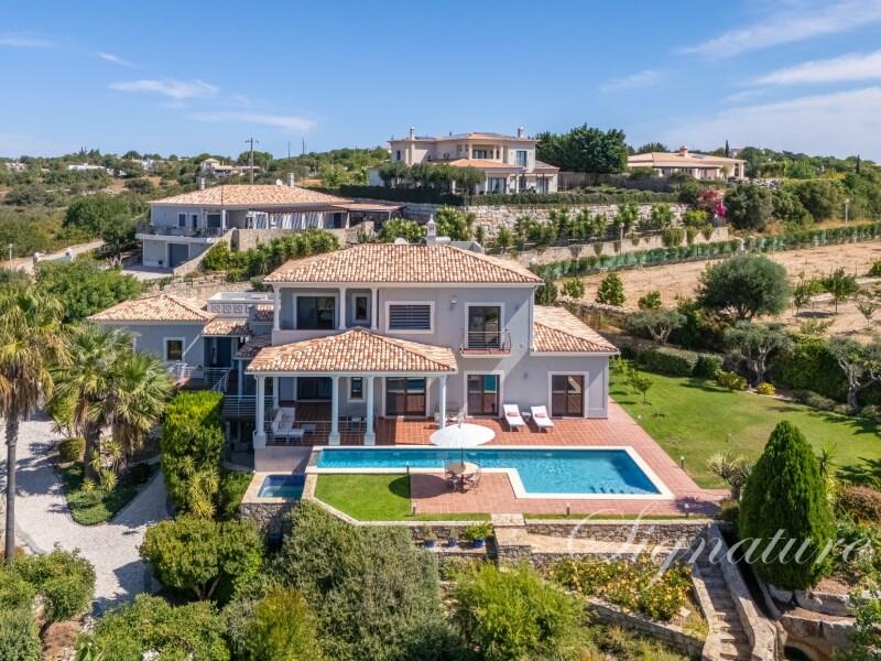 Main image of property: Algarve, Santa Bárbara de Nexe