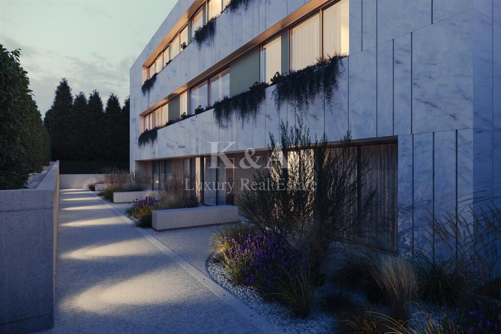 Main image of property: Oporto, Oporto