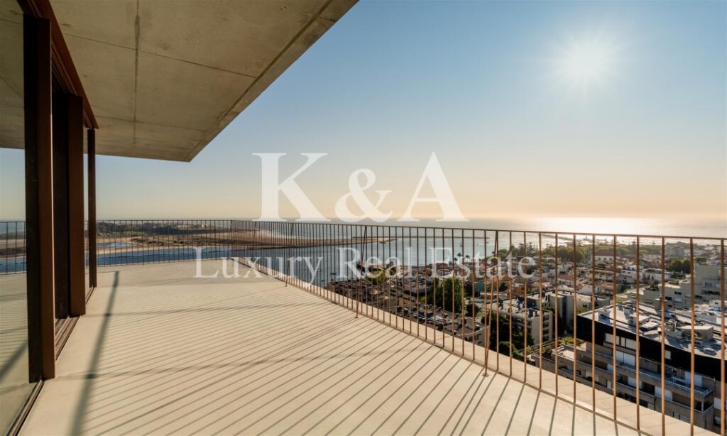 Main image of property: Oporto, Oporto