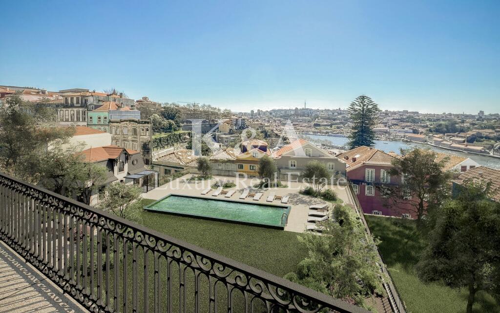 Main image of property: Oporto, Oporto
