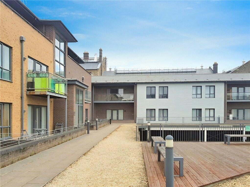 2 bedroom apartment for sale in Fire Fly Avenue, Swindon, Wiltshire, SN2